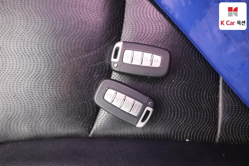 2012 - hyundai avante
