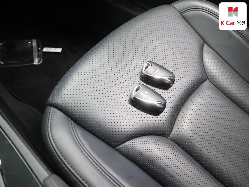 2012 - hyundai grandeur