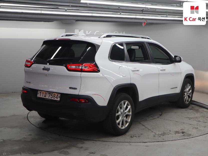 2015 - jeep cherokee