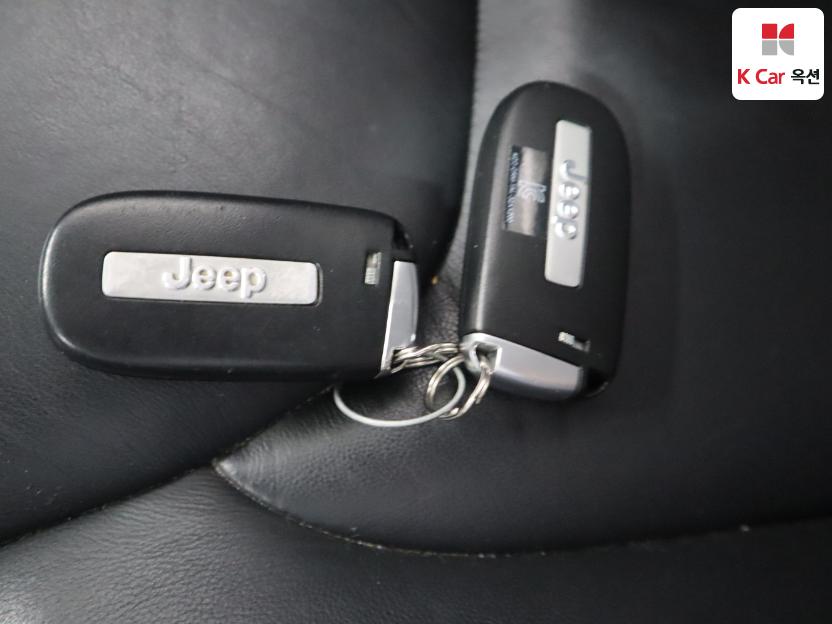 2015 - jeep cherokee