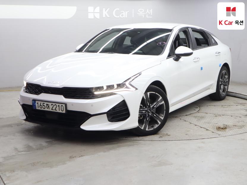 2022 - kia k5