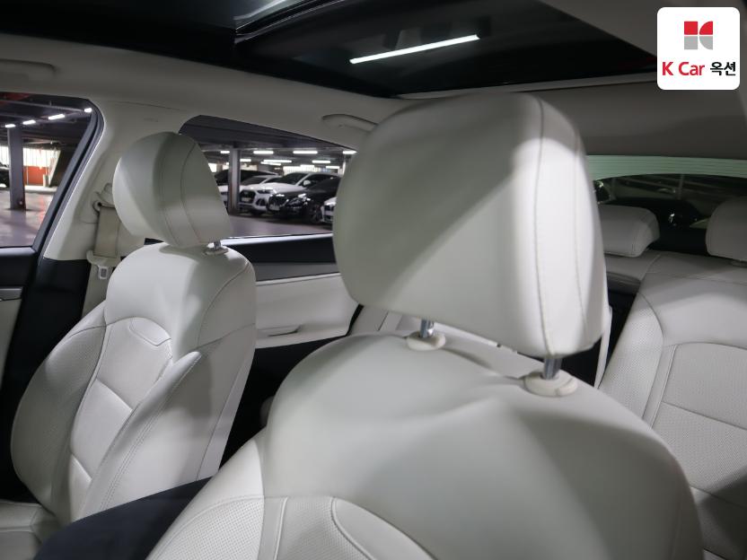 2022 - hyundai grandeur
