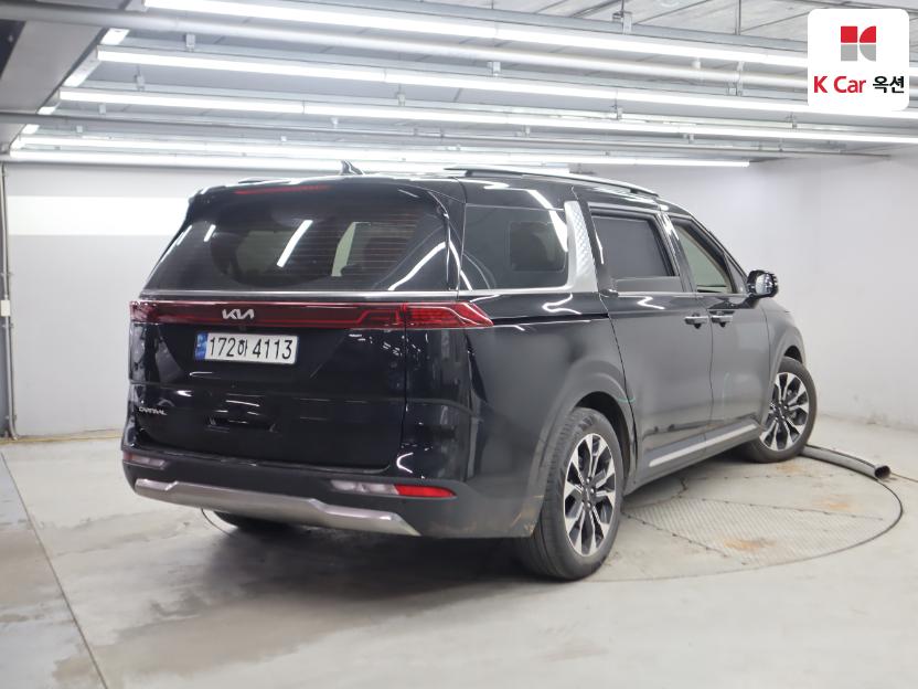 2023 - kia carnival
