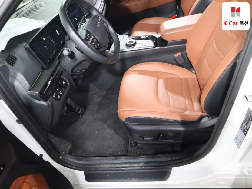 2025 - kia sportage