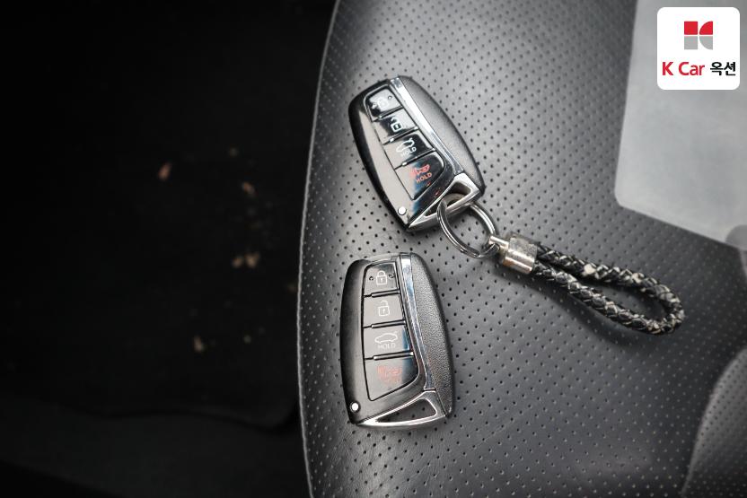 2012 - hyundai grandeur