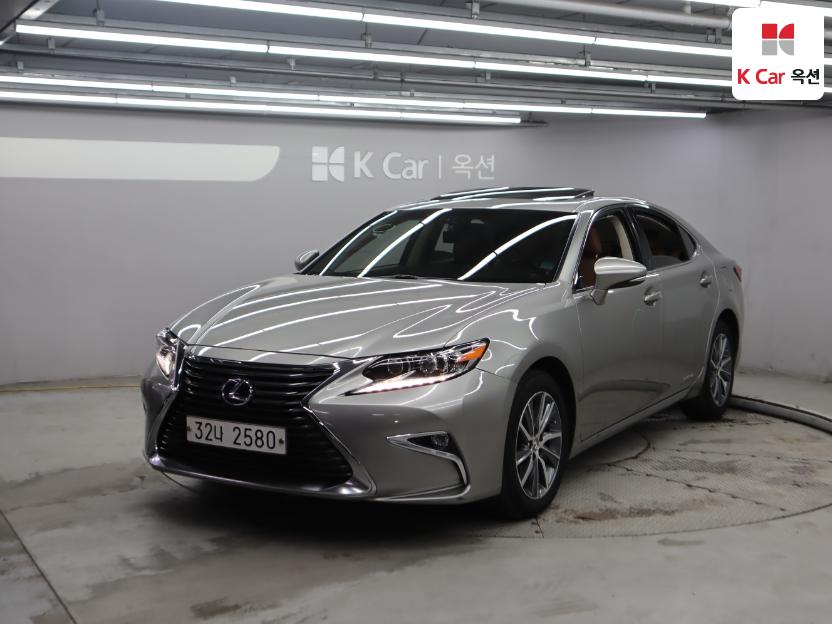 2018 - lexus es300h
