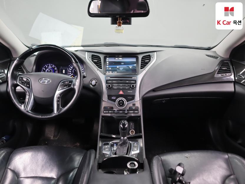 2015 - hyundai grandeur