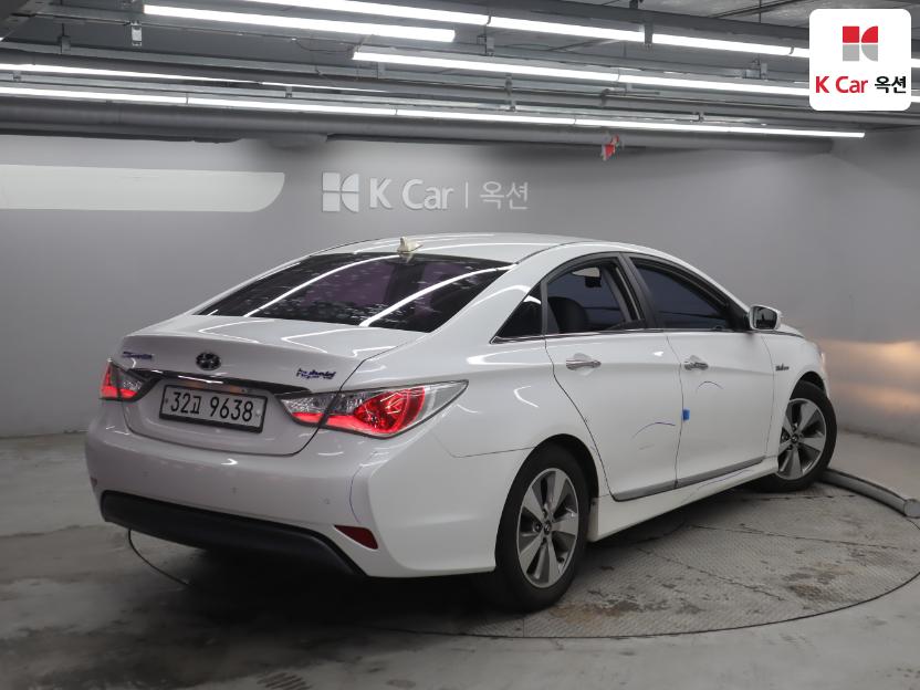2012 - hyundai sonata