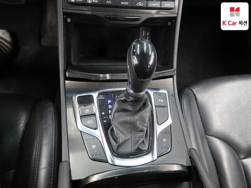 2015 - hyundai grandeur