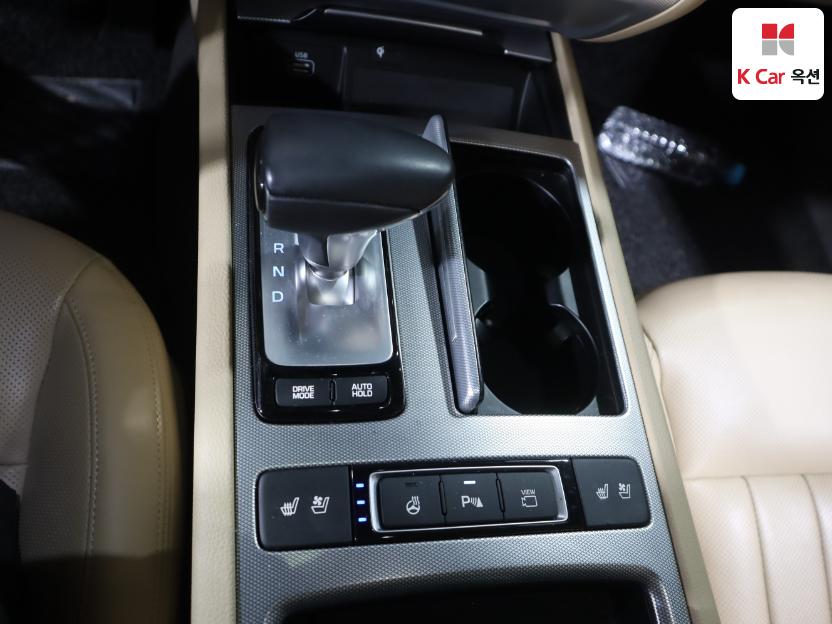 2019 - genesis g80
