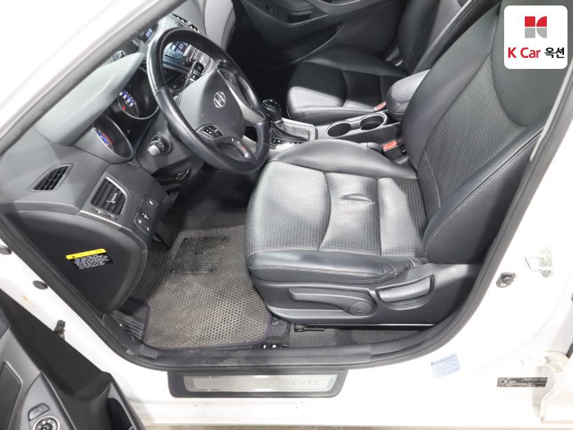 2014 - hyundai avante