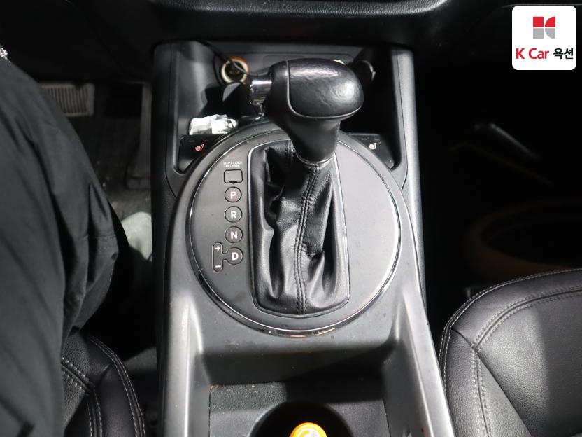 2011 - kia sportage