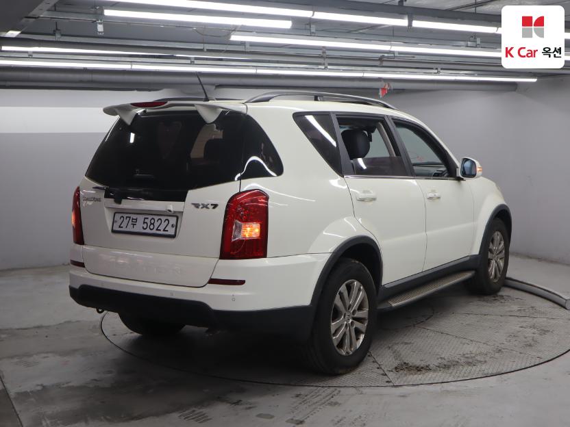 2013 - kg mobility (ssangyong) rexton