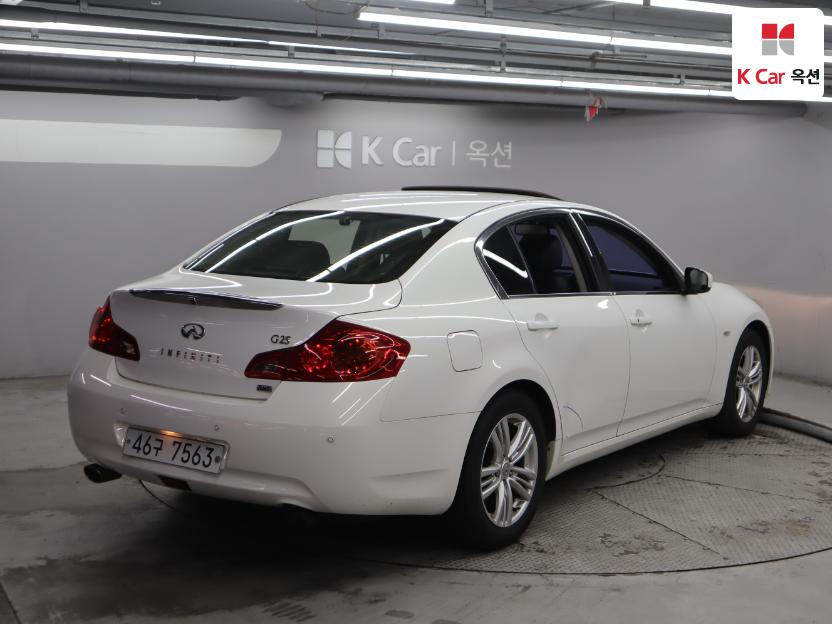 2013 - infiniti g25