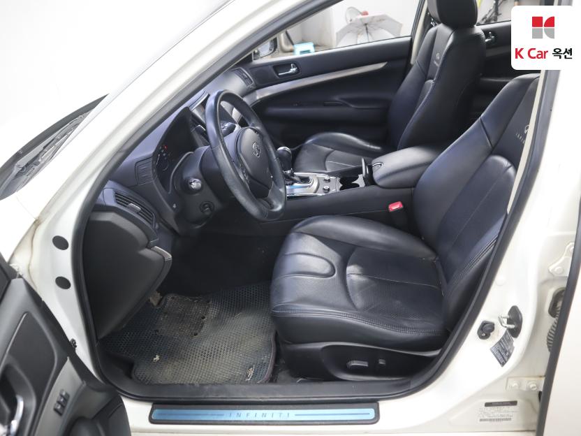 2013 - infiniti g25