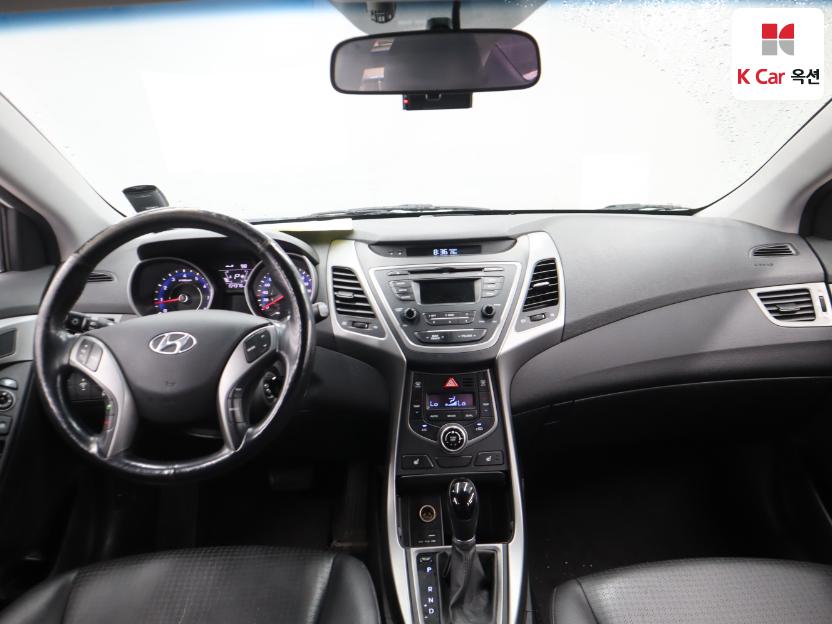 2014 - hyundai avante