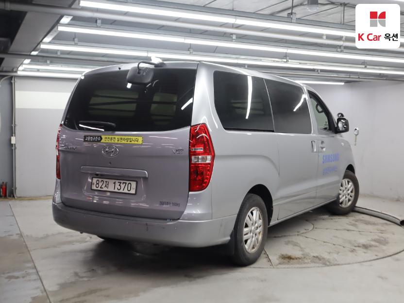 هيونداي Grand Starex 2021 — صورة 2