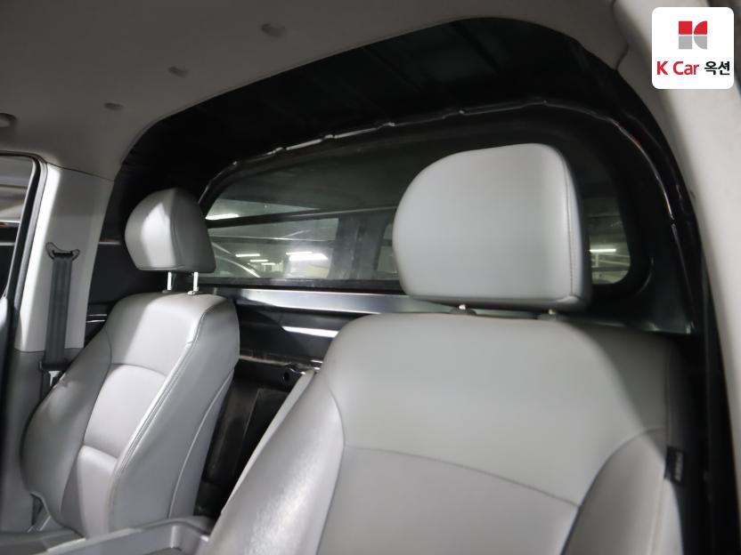 هيونداي Grand Starex 2021 — صورة 9