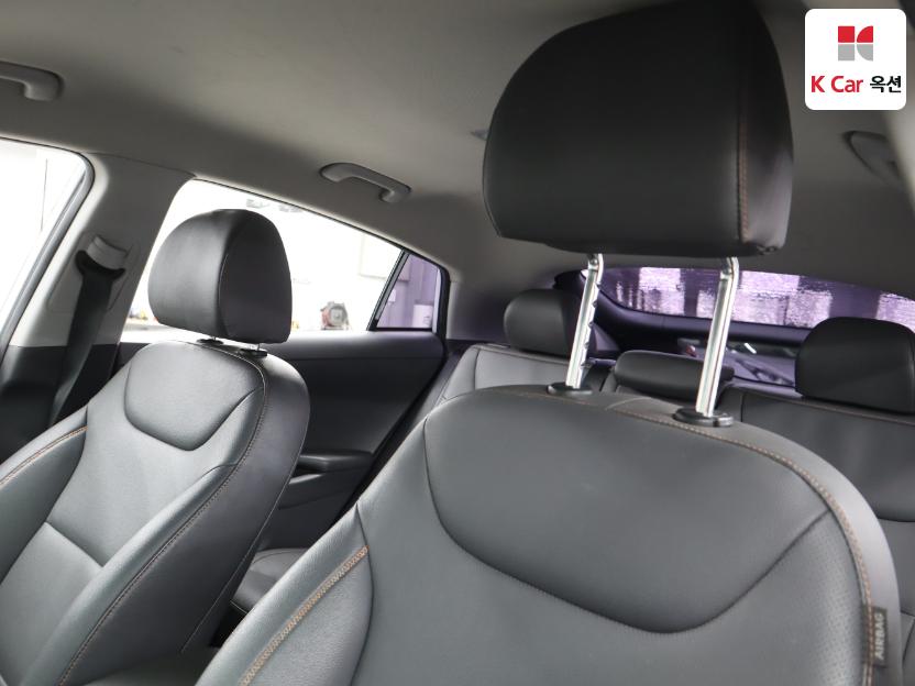 2018 - hyundai ioniq
