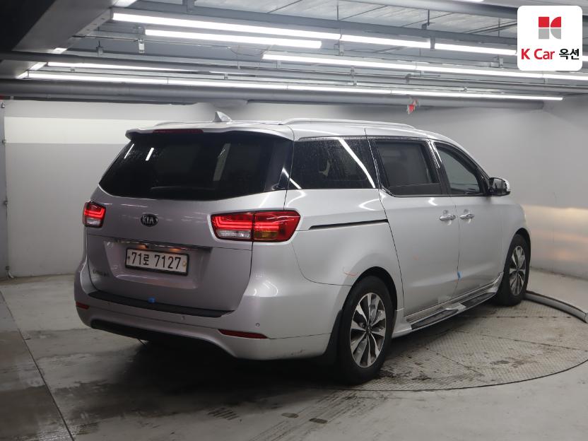 2015 - kia carnival
