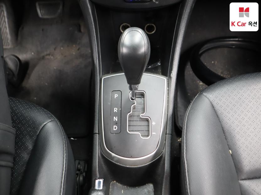 2014 - hyundai accent
