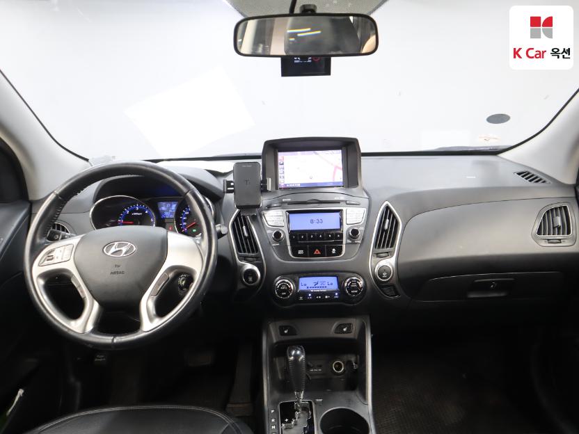 2011 - hyundai tucson