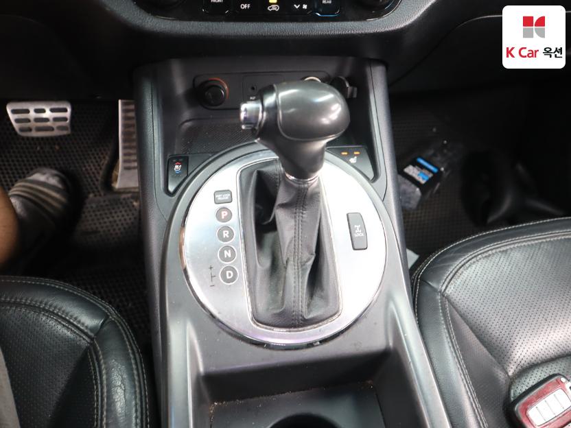 2012 - kia sportage