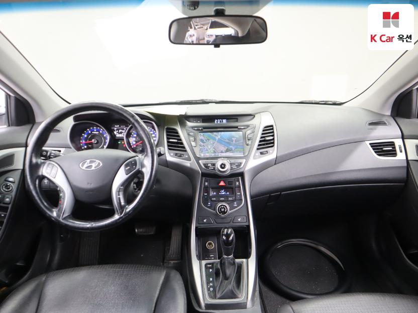 2016 - hyundai avante