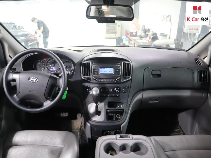 2016 - hyundai grand starex