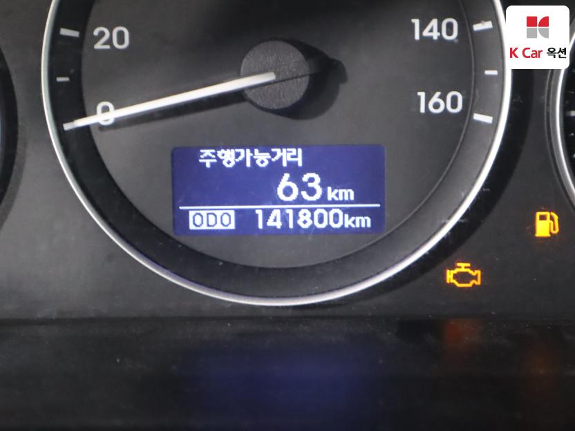 2016 - hyundai grand starex