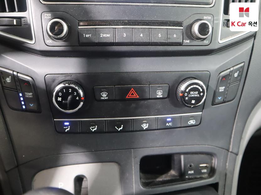 2016 - hyundai grand starex