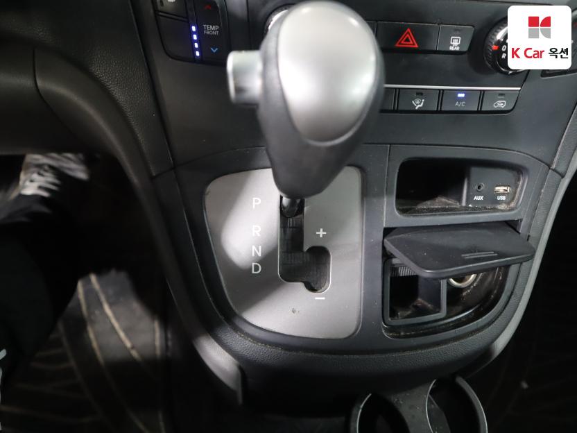 2016 - hyundai grand starex