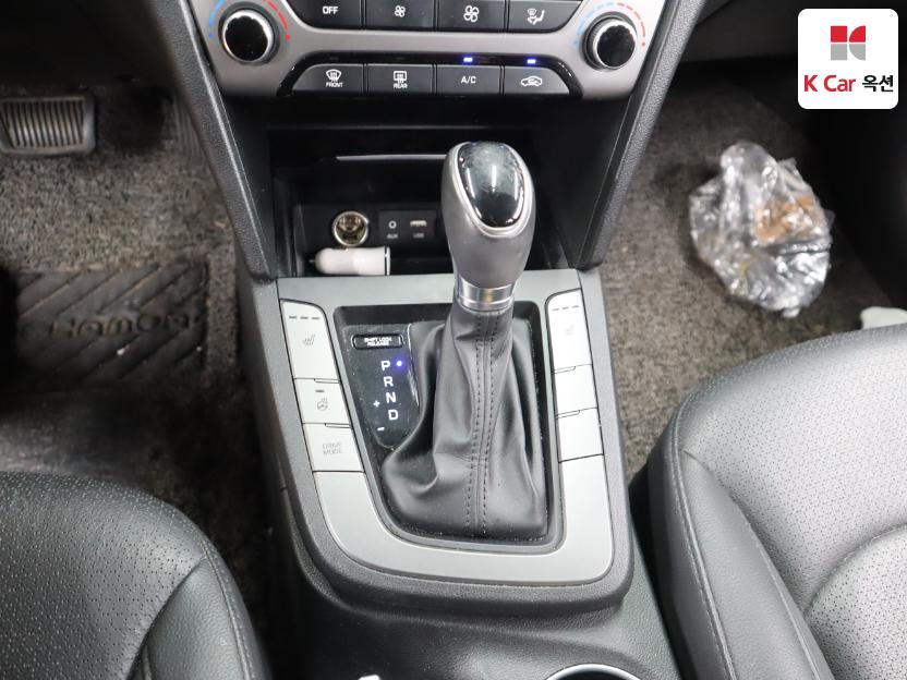 2017 - hyundai avante