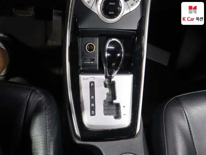2011 - hyundai avante