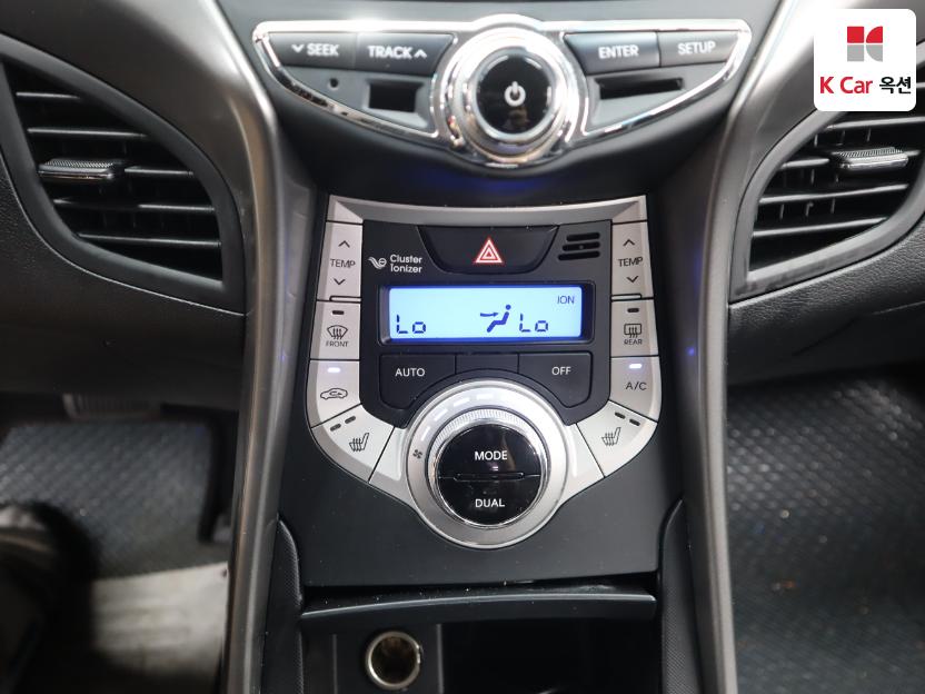 2012 - hyundai avante