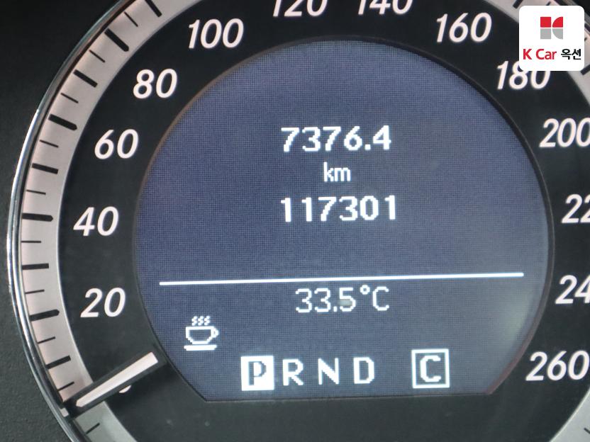 2010 - mercedes-benz e200