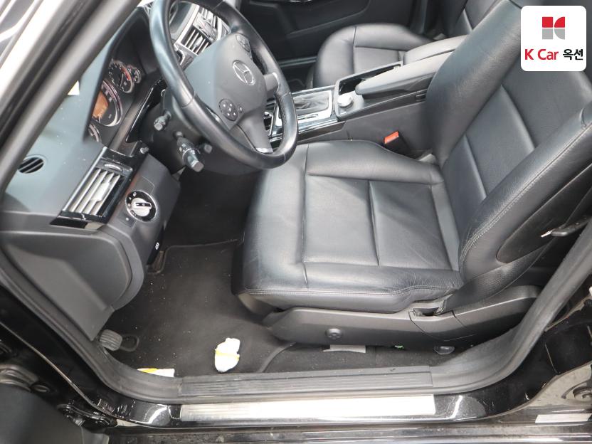 2010 - mercedes-benz e200