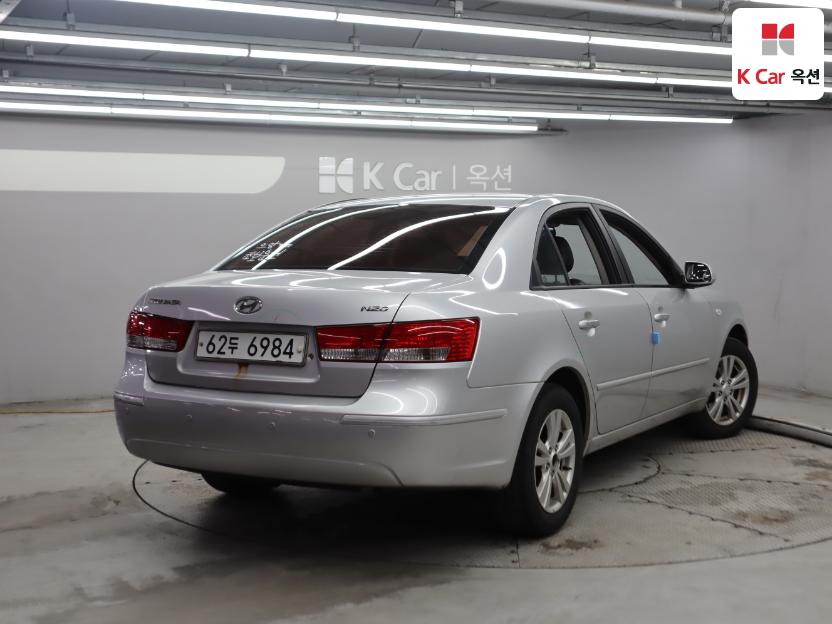 2009 - hyundai sonata