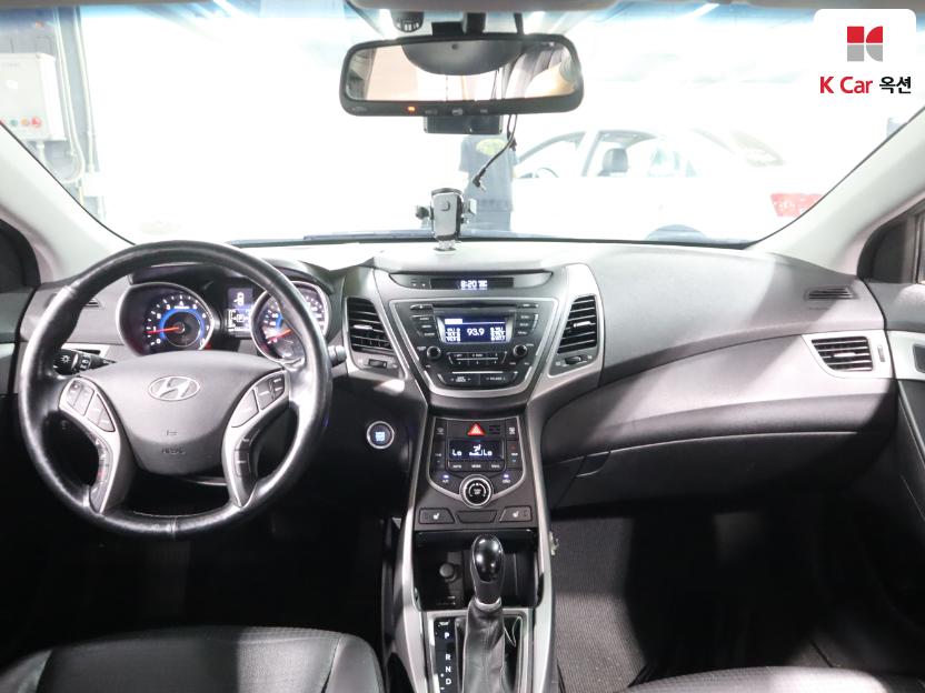 2014 - hyundai avante