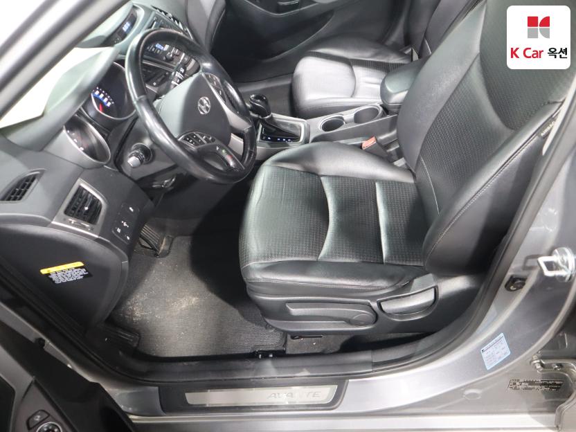 2014 - hyundai avante