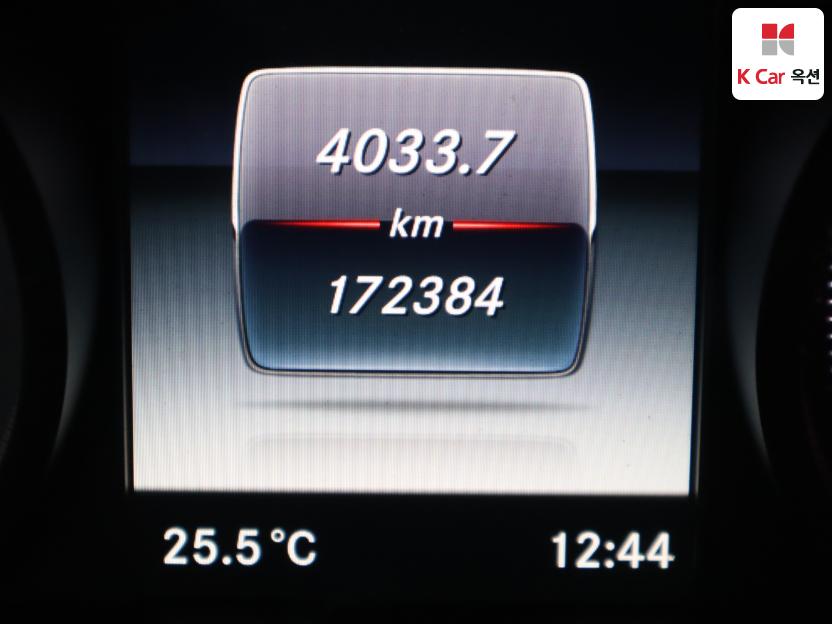 2015 - mercedes-benz c200