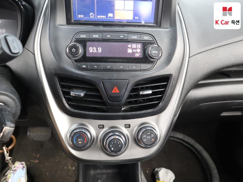 2016 - chevrolet spark