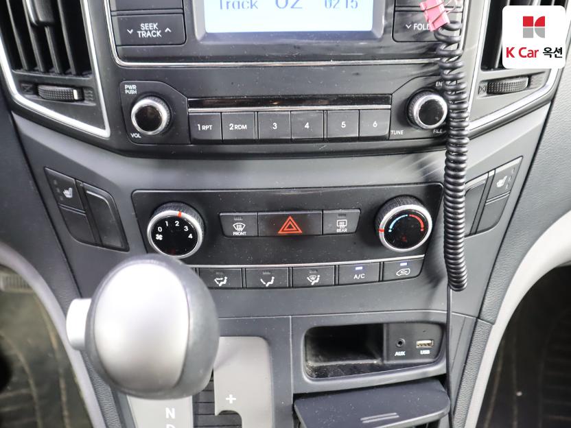 2018 - hyundai grand starex