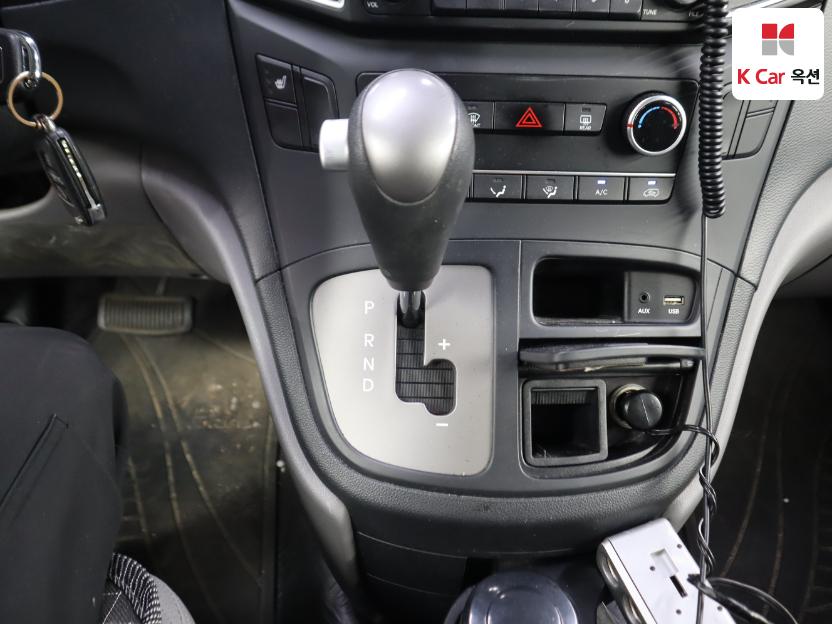 2018 - hyundai grand starex