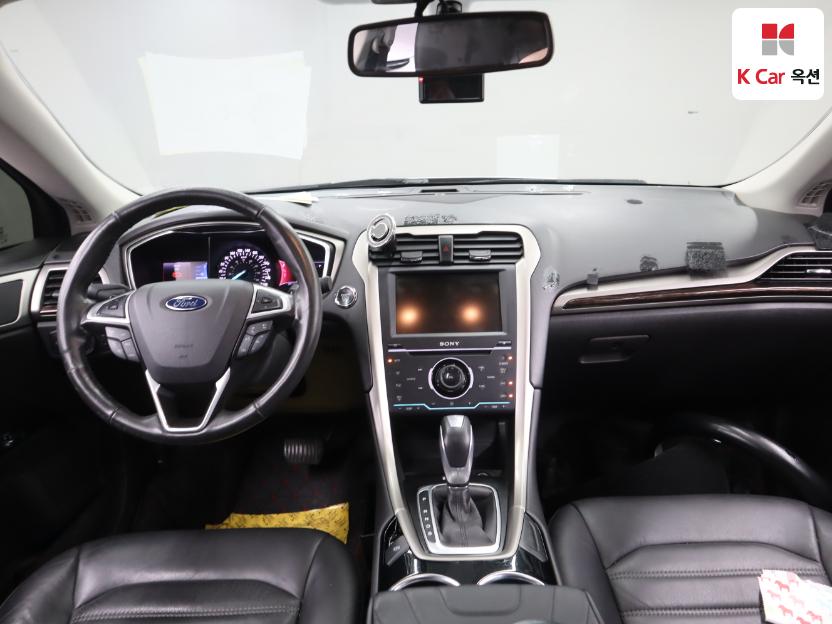 2013 - ford fusion