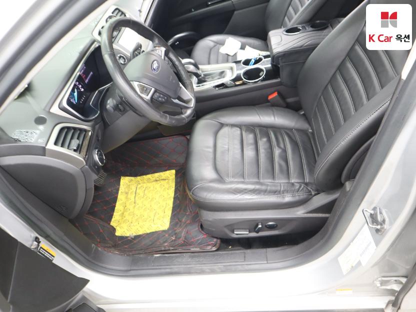 2013 - ford fusion