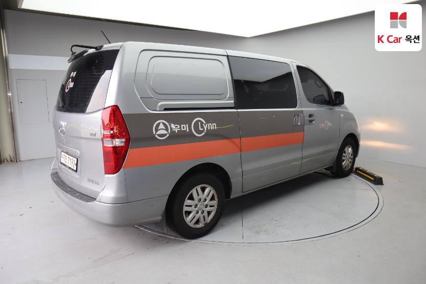 2017 - hyundai grand starex