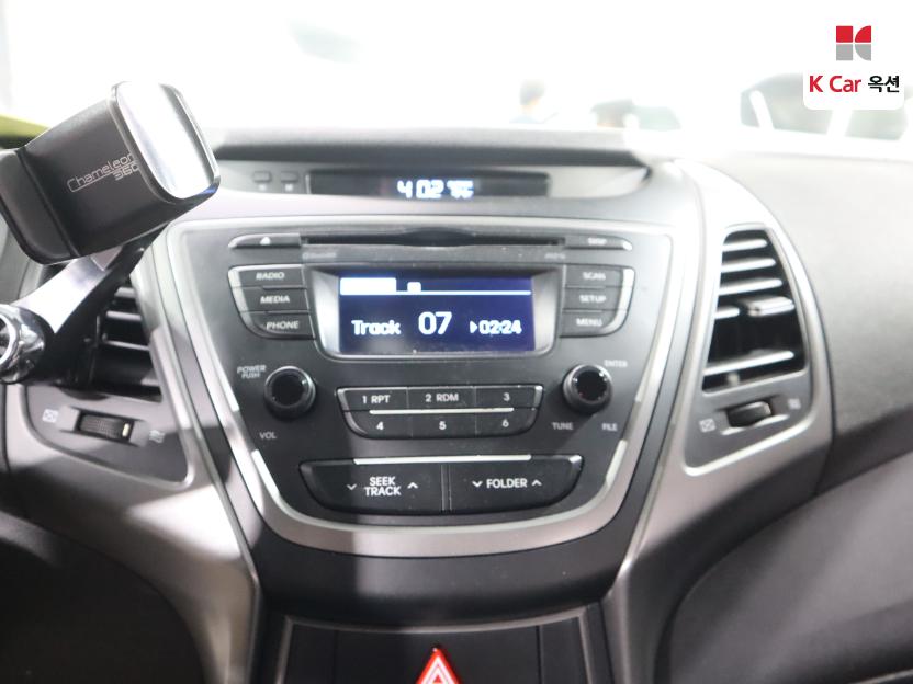 2015 - hyundai avante