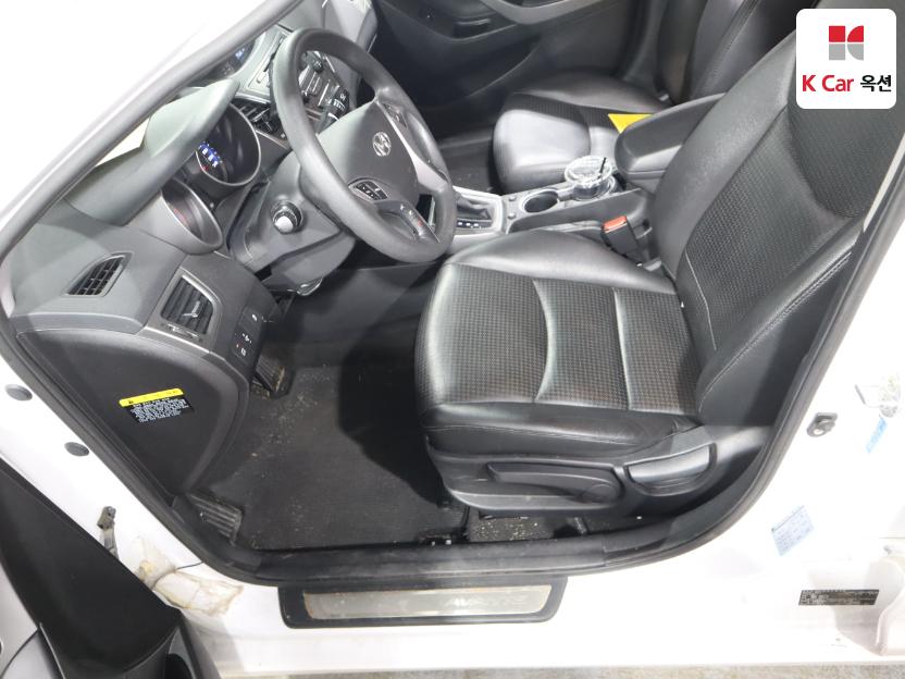 2015 - hyundai avante