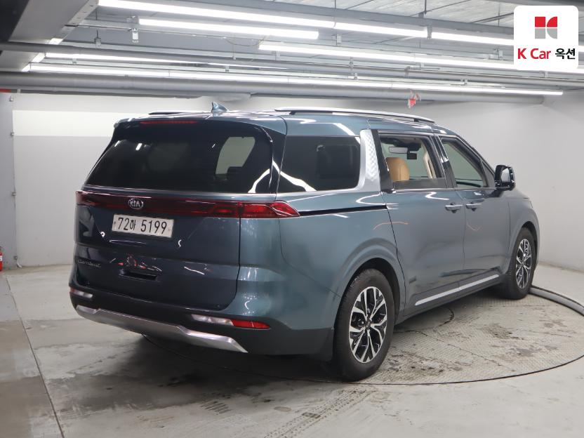 2021 - kia carnival